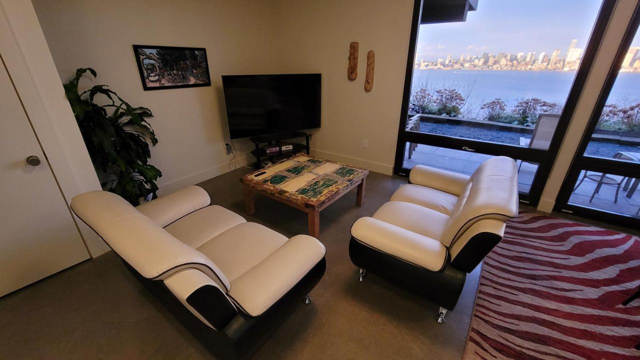 180 Degree, Unobstructed Bluff View! Apartment ซีแอตเทิล ภายนอก รูปภาพ