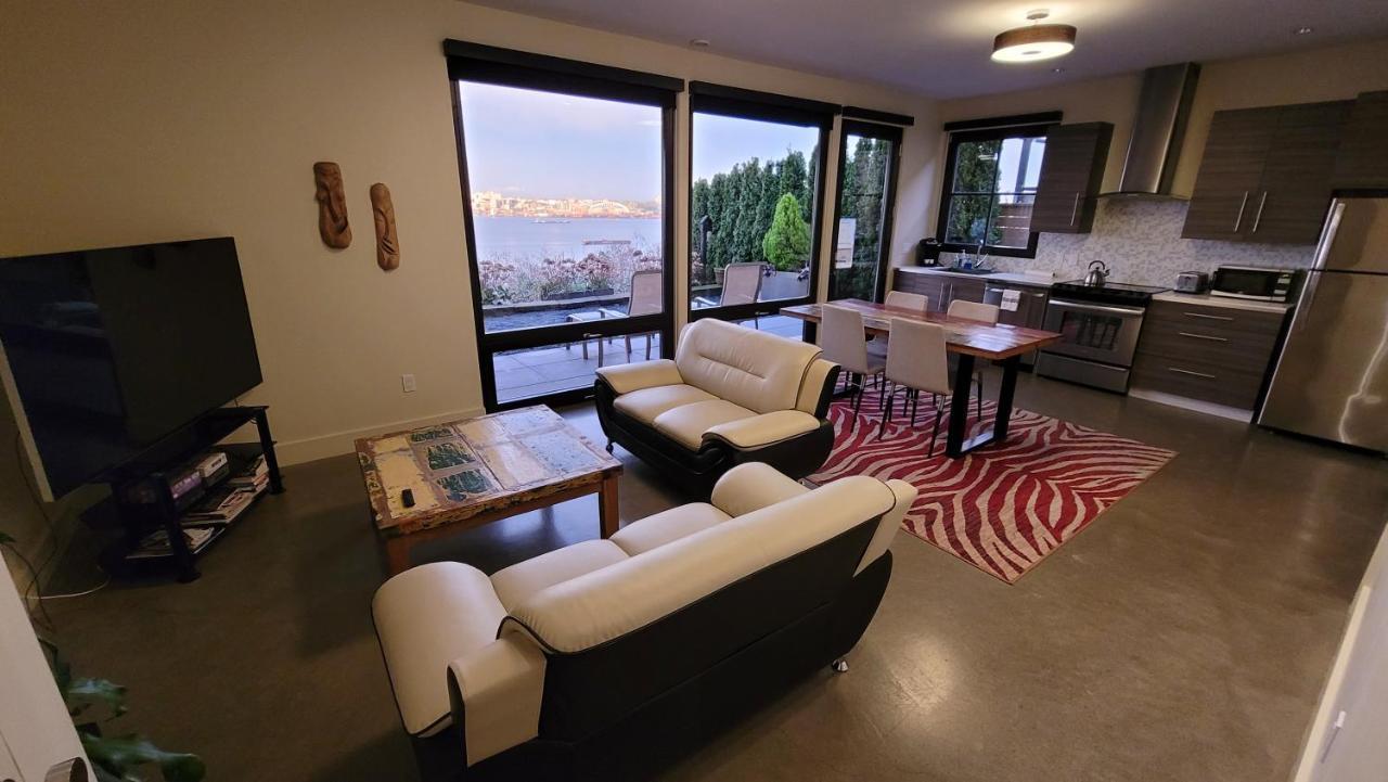 180 Degree, Unobstructed Bluff View! Apartment ซีแอตเทิล ภายนอก รูปภาพ